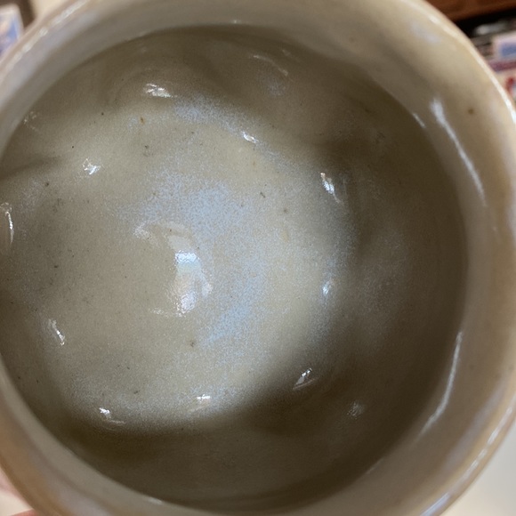 2  x Wheel thrown mugs shaped by hand into unique shapes 16 Oz - Picture 11 of 11